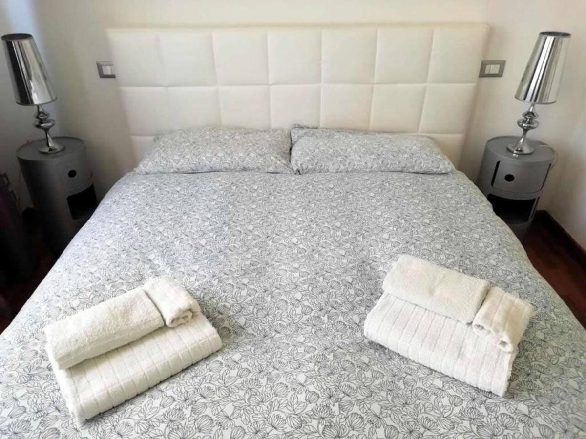 Zenzero & Cannella Boutique Rooms Trieste Bagian luar foto