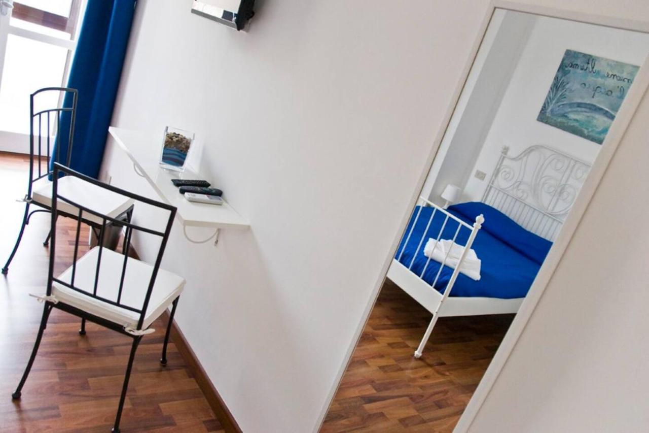 Zenzero & Cannella Boutique Rooms Trieste Bagian luar foto
