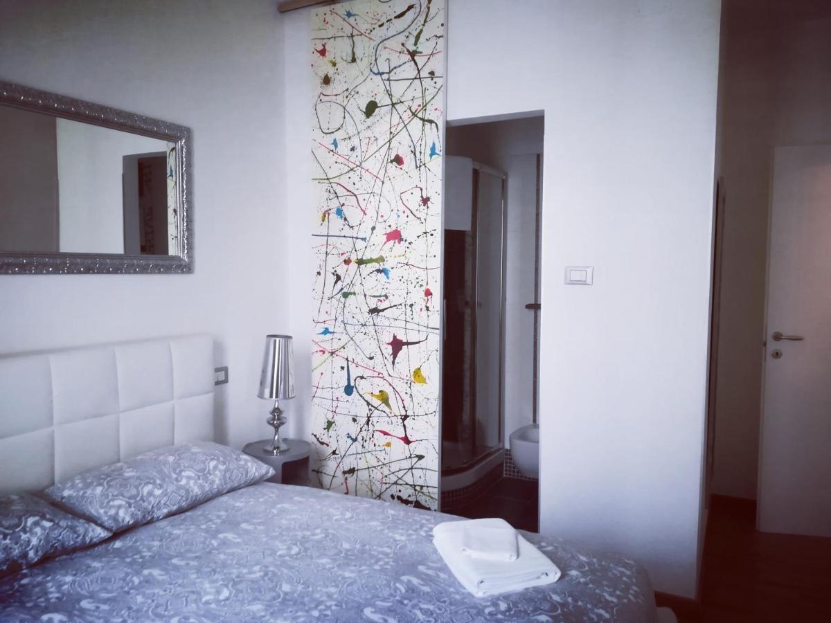 Zenzero & Cannella Boutique Rooms Trieste Bagian luar foto